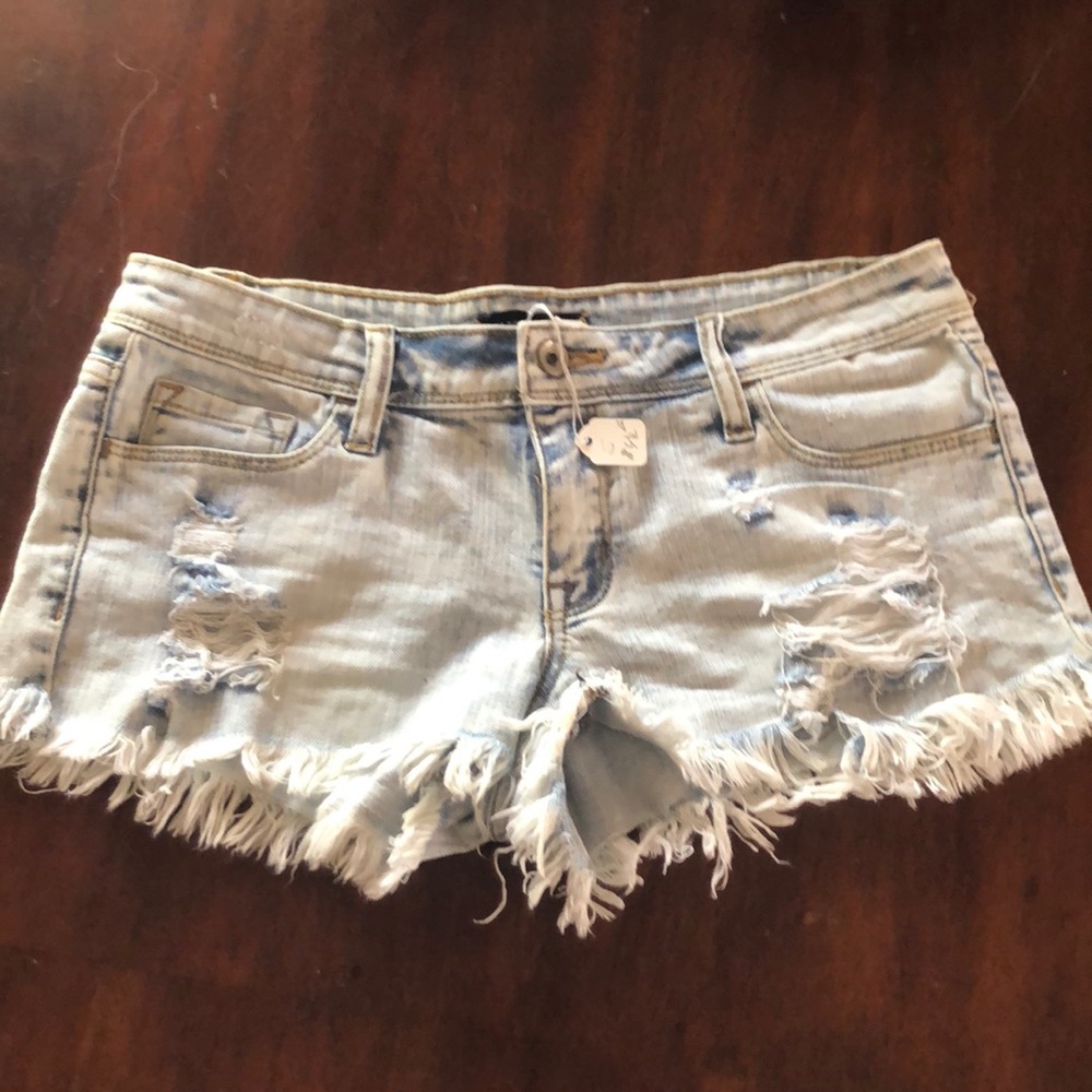 Jean shorts by Klique B